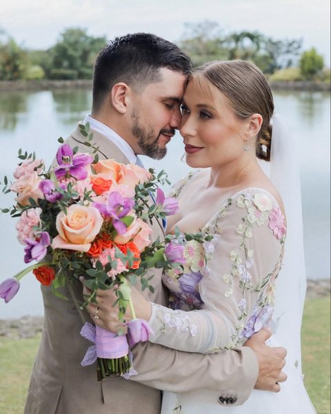 Novia real de Neufeld Novias
