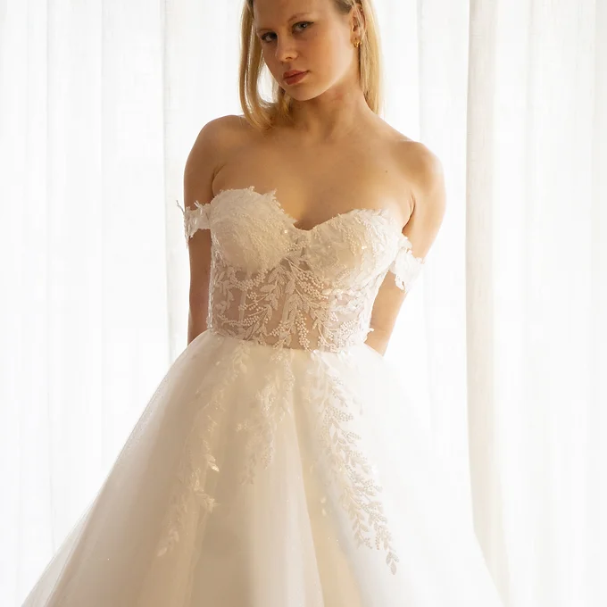 Vestido de novia Arzu — Neufeld Novias