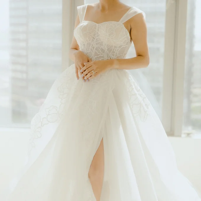 Vestido de novia Zalea — Neufeld Novias